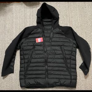 NWT men’s Nike Tech Fleece Areolift Obsidian Coat